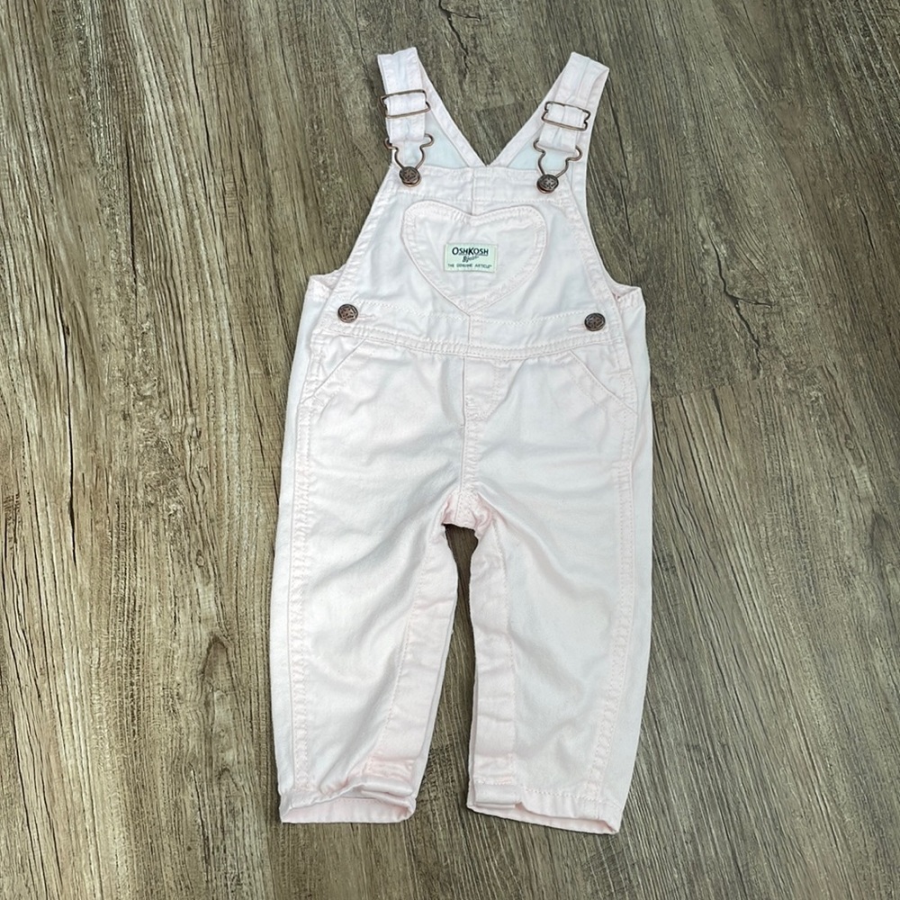 OshKosh B’Gosh Baby Girl Pink Heart Pocket Overalls Size 9M
